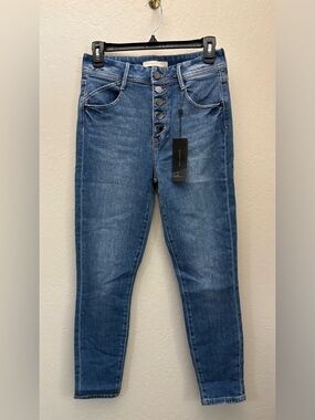 BCBG Maxazria Button-Fly light Distressed Mid Rise Blue Jeans Jolie, NWT size 26